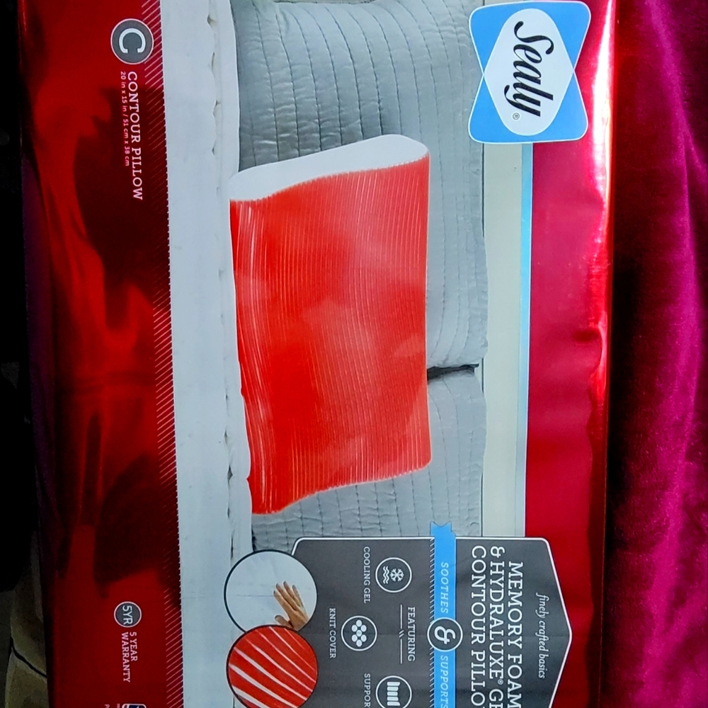 Sealy Memory Foam & Hydraluxe Gel Contour Pillow